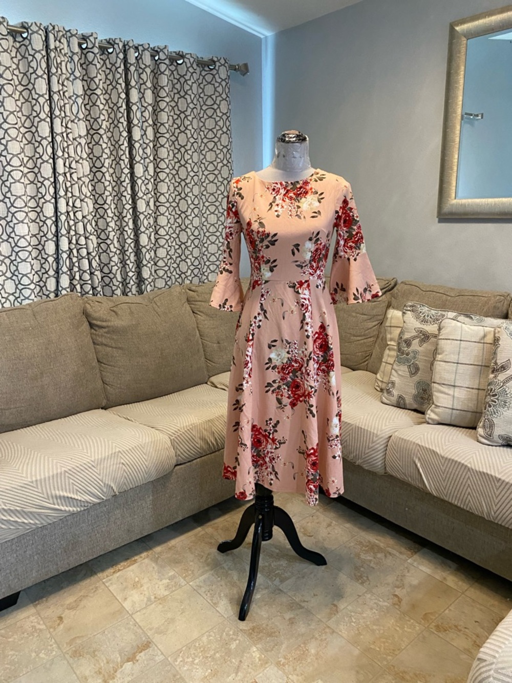 New Women Small blush-pink floral midi dress elegant three-quarter bell sleeves